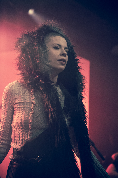 Kovacs @ Ancienne Belgique Club, picture 20, photographed by Geert Pieters - FrontView Magazine