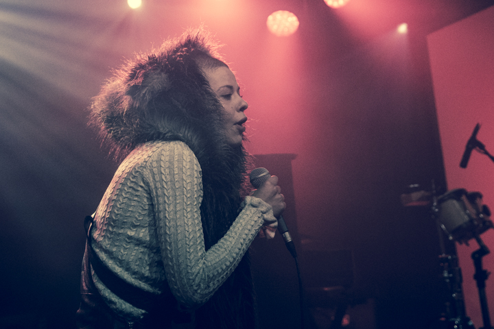 Kovacs @ Ancienne Belgique Club, picture 24, photographed by Geert Pieters - FrontView Magazine