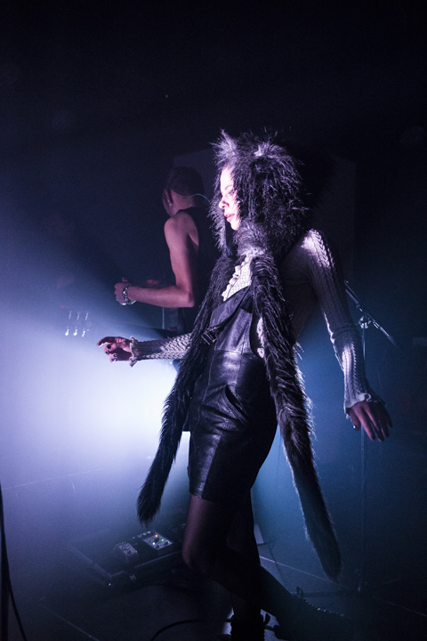 Kovacs @ Ancienne Belgique Club, picture 33, photographed by Geert Pieters - FrontView Magazine