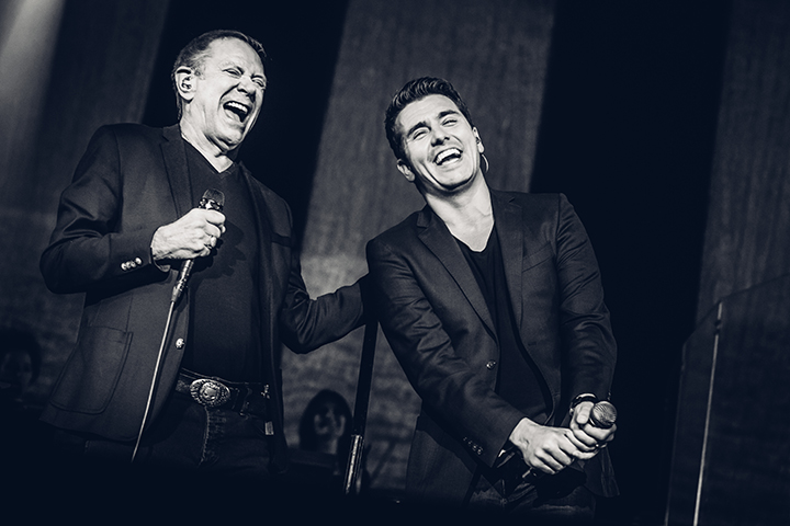 Rob De Nijs - Groots @ Lotto Arena, picture 7, photographed by Elke Briers - FrontView Magazine