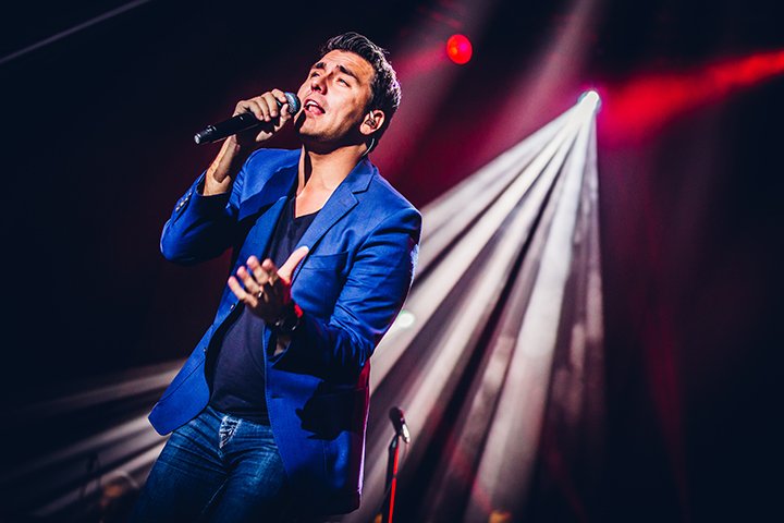 Rob De Nijs - Groots @ Lotto Arena, picture 13, photographed by Elke Briers - FrontView Magazine