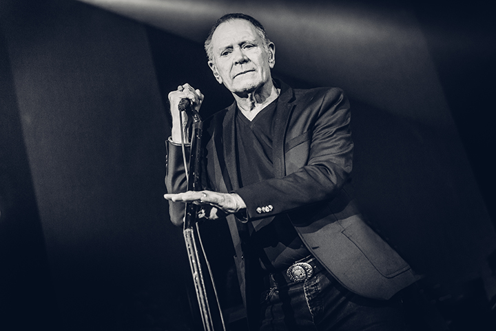 Rob De Nijs - Groots @ Lotto Arena, picture 15, photographed by Elke Briers - FrontView Magazine