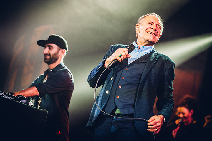 Rob De Nijs - Groots @ Lotto Arena, picture 22, photographed by Elke Briers - FrontView Magazine