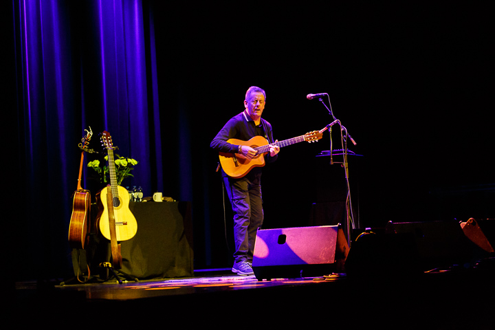 Luka Bloom @ Het Depot, picture 3, photographed by Kurt Jacobs - FrontView Magazine