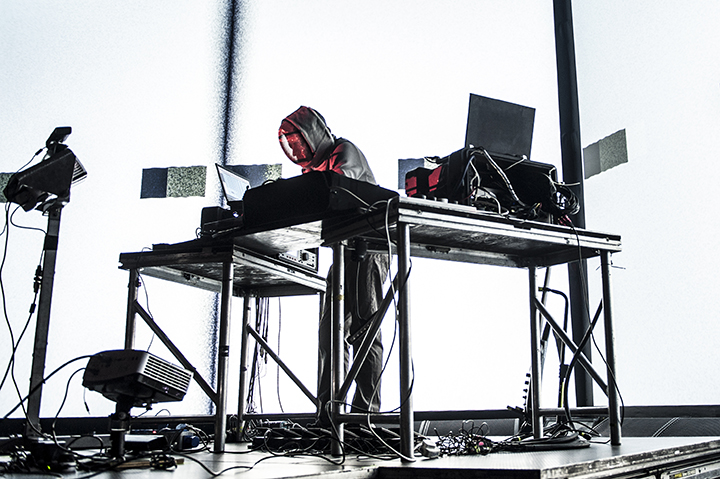 Squarepusher @ Ancienne Belgique, picture 7, photographed by Bart Scholliers - FrontView Magazine