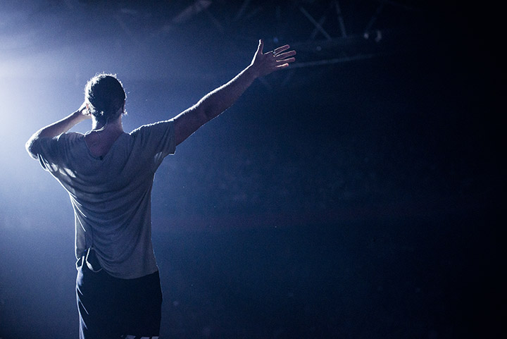 Imagine Dragons @ Vorst Nationaal, picture 3, photographed by Jef Peeters - FrontView Magazine