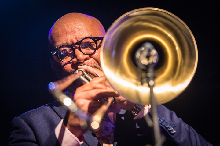 Maceo Parker @ Het Depot, picture 29, photographed by Jan van Hecke - FrontView Magazine