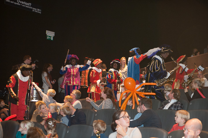 Première Sinterklaas en de Verdwenen Schoentjes Kinepolis Antwerpen, picture 14, photographed by Goele Bormans - FrontView Magazine