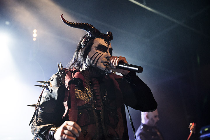 Cradle Of Filth @ Trix, foto 1, foto's door Jef Peeters - FrontView Magazine