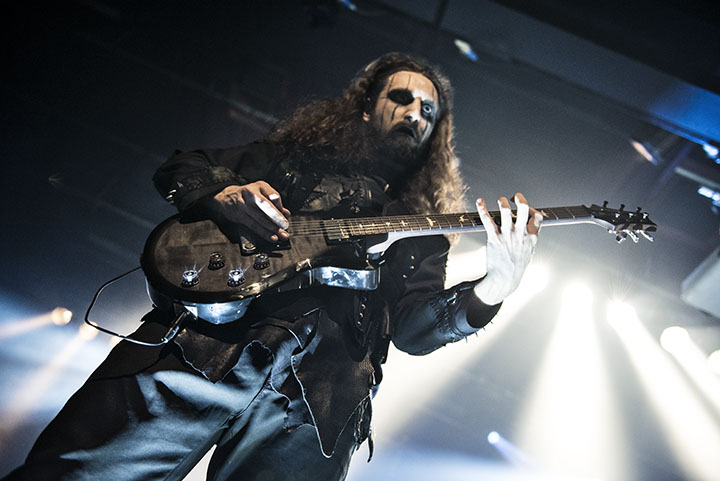 Cradle Of Filth @ Trix, foto 19, foto's door Jef Peeters - FrontView Magazine
