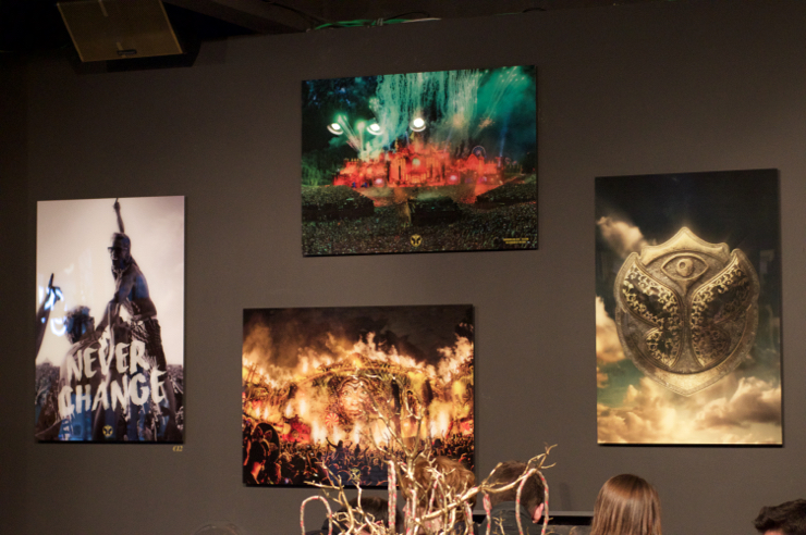 Regi Albumlancering @ Boutique Tomorrowland Antwerpen, picture 10, photographed by Bart Baevegems - FrontView Magazine