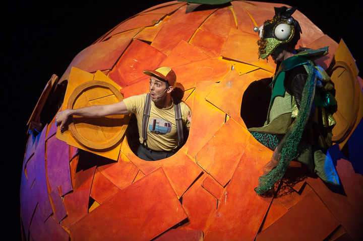 De Reuzenperzik Uitgezonderd Theater!, foto 21, foto's door Goele Bormans - FrontView Magazine