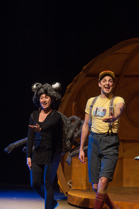 De Reuzenperzik Uitgezonderd Theater!, foto 26, foto's door Goele Bormans - FrontView Magazine