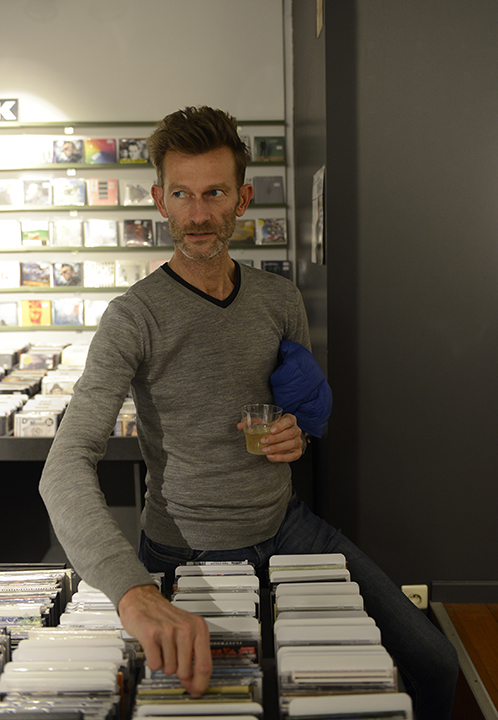 (Her)opening Bilbo Records Leuven @ Bilbo, picture 36, photographed by Bart Scholliers - FrontView Magazine