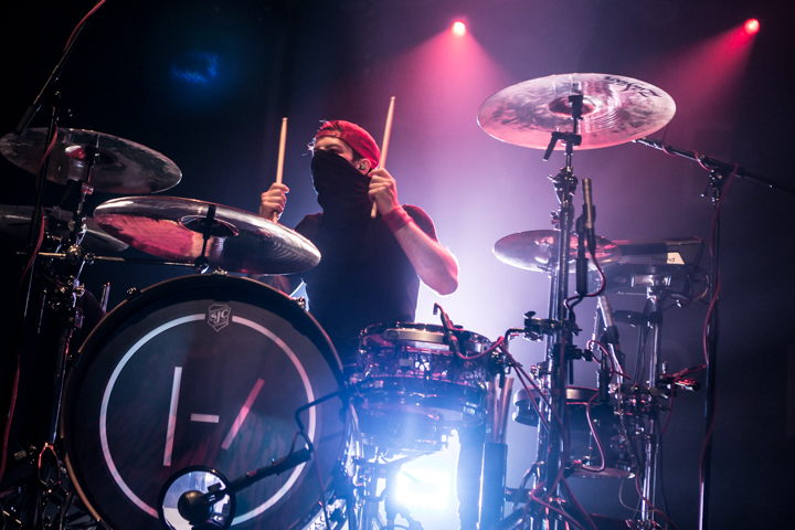 Twenty One Pilots @ Trix, picture 14, photographed by Dorien Goetschalckx - FrontView Magazine