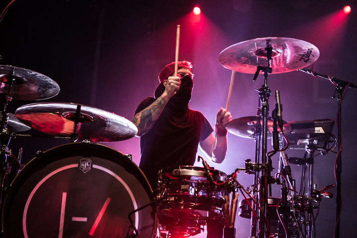 Twenty One Pilots @ Trix, picture 17, photographed by Dorien Goetschalckx - FrontView Magazine