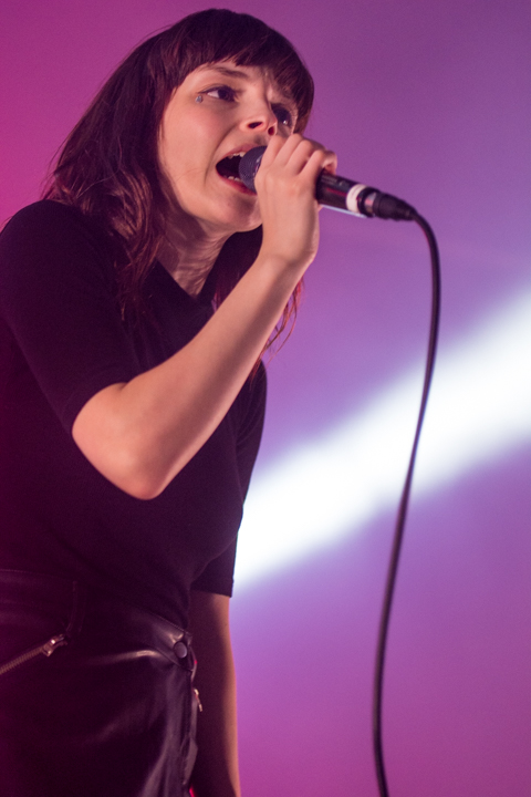 CHVRCHES @ Ancienne Belgique, picture 17, photographed by Erwin Evrard - FrontView Magazine