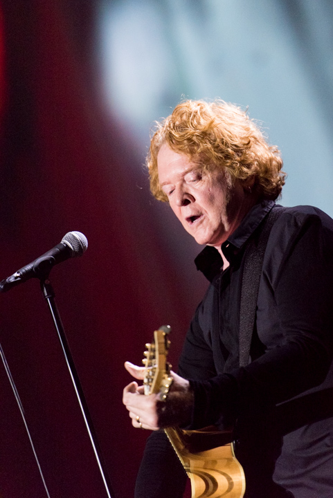 Simply Red - Big Love Tour 2015 @ Sportpaleis, foto 1, foto's door Johan Van Buggenhout - FrontView Magazine