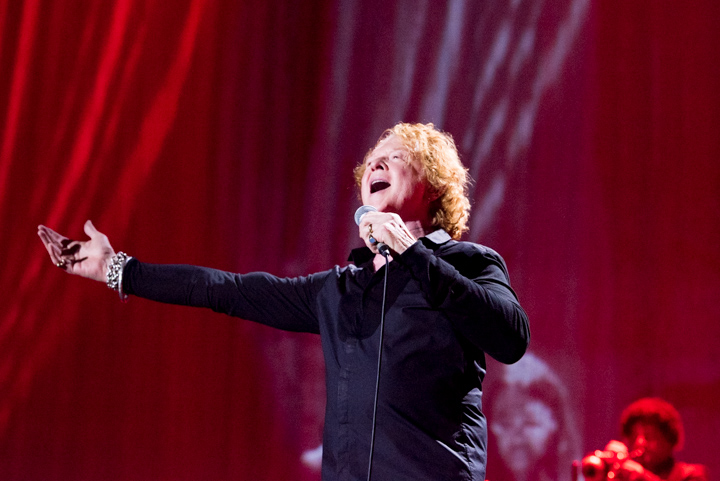 Simply Red - Big Love Tour 2015 @ Sportpaleis, foto 8, foto's door Johan Van Buggenhout - FrontView Magazine