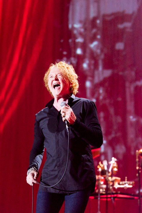 Simply Red - Big Love Tour 2015 @ Sportpaleis, foto 9, foto's door Johan Van Buggenhout - FrontView Magazine