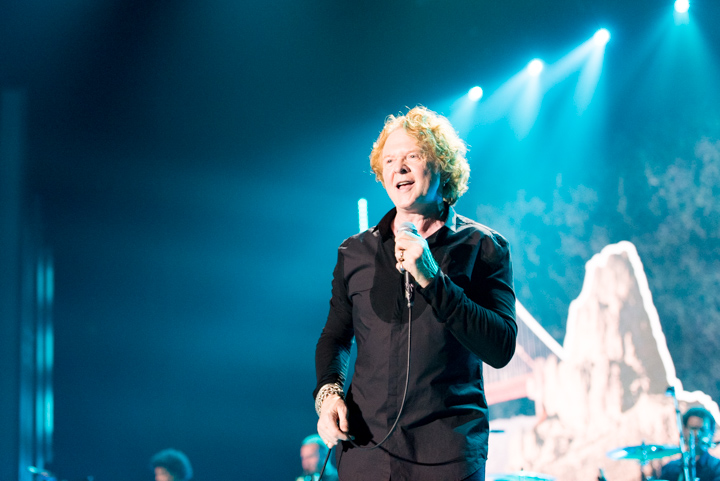 Simply Red - Big Love Tour 2015 @ Sportpaleis, foto 17, foto's door Johan Van Buggenhout - FrontView Magazine