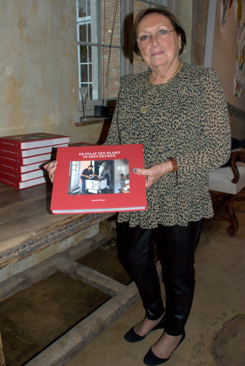 Boekvoorstelling Mariette Withages @ Kasteel van 's Gravenwezel, picture 13, photographed by Peter Minnebo - FrontView Magazine