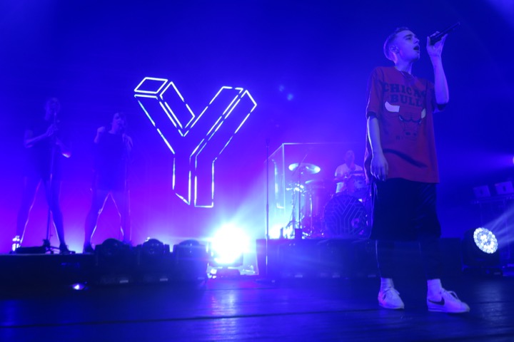 Years & Years @ Trix Antwerpen, picture 15, photographed by Pascal Liagre - FrontView Magazine