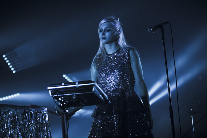 Alice On The Roof @ Ancienne Belgique, picture 1, photographed by Geert Pieters - FrontView Magazine