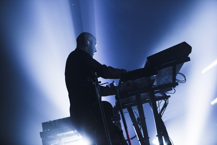 Alice On The Roof @ Ancienne Belgique, picture 9, photographed by Geert Pieters - FrontView Magazine
