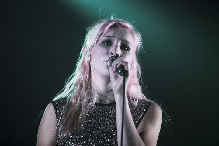 Alice On The Roof @ Ancienne Belgique, picture 10, photographed by Geert Pieters - FrontView Magazine