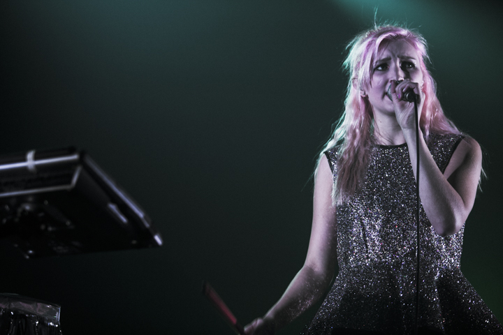 Alice On The Roof @ Ancienne Belgique, picture 11, photographed by Geert Pieters - FrontView Magazine