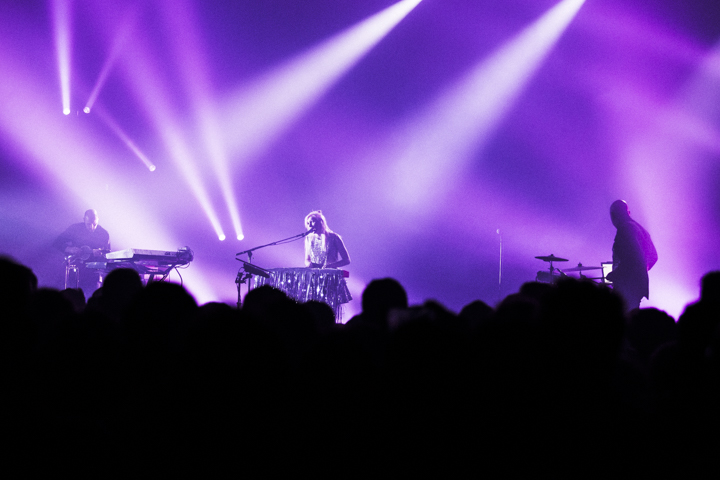 Alice On The Roof @ Ancienne Belgique, picture 25, photographed by Geert Pieters - FrontView Magazine