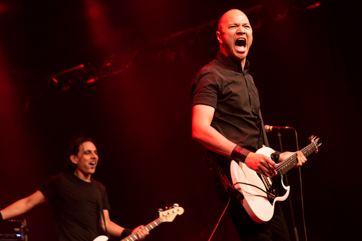 Danko Jones @ Speedfest 2015, picture 2, photographed by Dorien Goetschalckx - FrontView Magazine