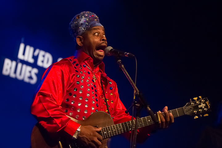 Lil’ Ed and the Blues Imperials @ Blues in Schoten, picture 6, photographed by Marc Verdonck - FrontView Magazine