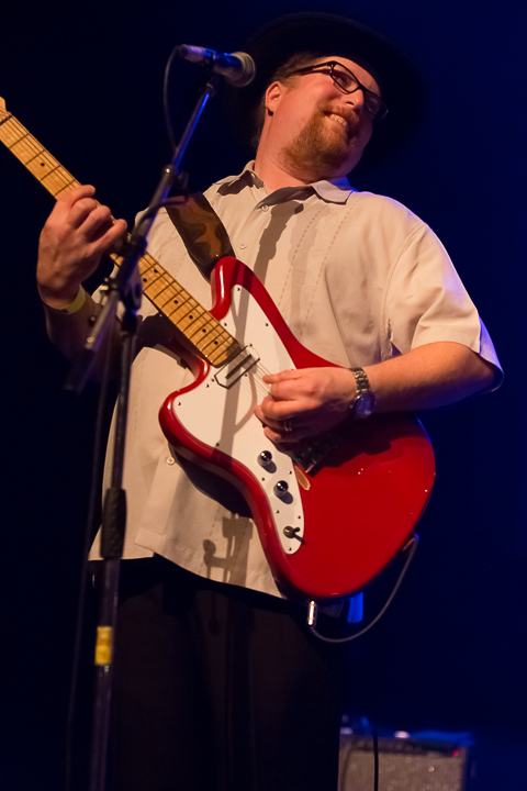 Lil’ Ed and the Blues Imperials @ Blues in Schoten, picture 10, photographed by Marc Verdonck - FrontView Magazine