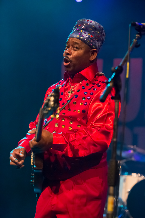 Lil’ Ed and the Blues Imperials @ Blues in Schoten, picture 13, photographed by Marc Verdonck - FrontView Magazine