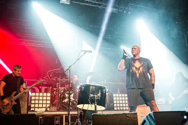 Sepultura @ Epic Metal Fest, picture 7, photographed by Edwin Houdevelt - FrontView Magazine