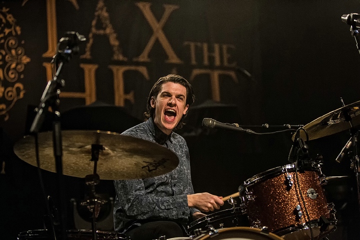 Tax the Heat @ Trix, picture 11, photographed by Edwin Houdevelt - FrontView Magazine