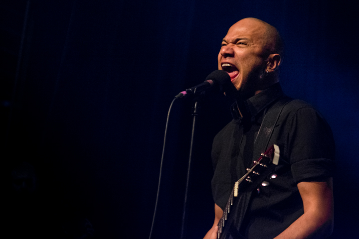 Danko Jones @ Trix, picture 2, photographed by Erwin Evrard - FrontView Magazine