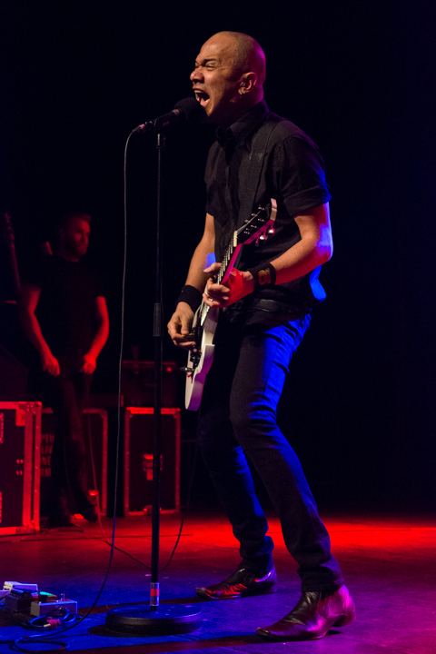 Danko Jones @ Trix, picture 4, photographed by Erwin Evrard - FrontView Magazine