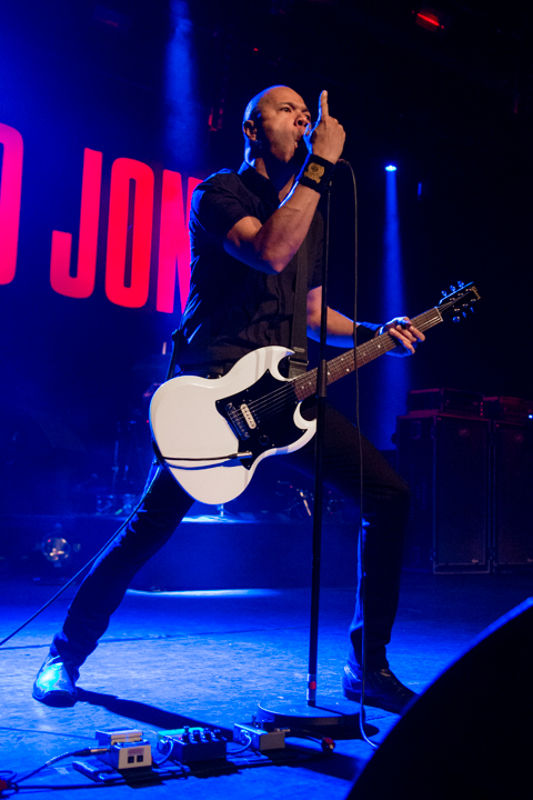Danko Jones @ Trix, picture 11, photographed by Erwin Evrard - FrontView Magazine