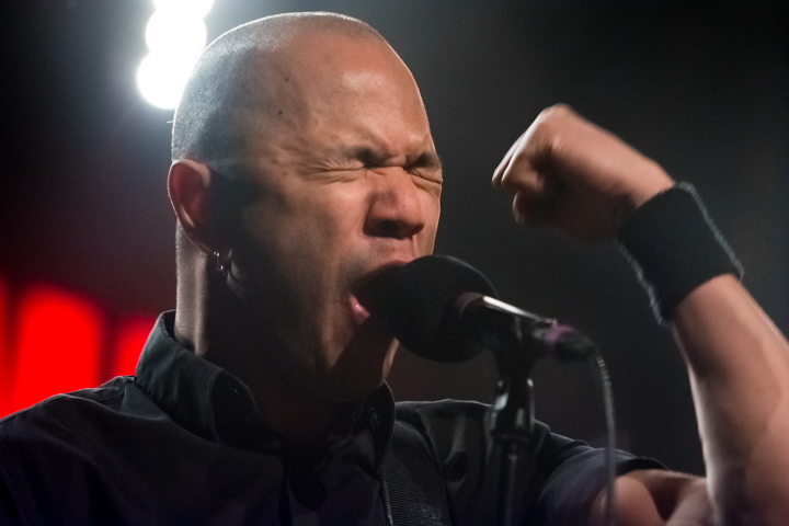 Danko Jones @ Trix, picture 12, photographed by Erwin Evrard - FrontView Magazine