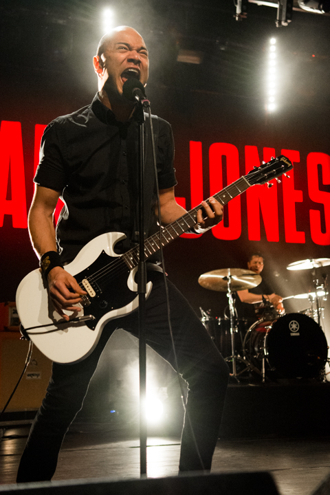 Danko Jones @ Trix, picture 17, photographed by Erwin Evrard - FrontView Magazine