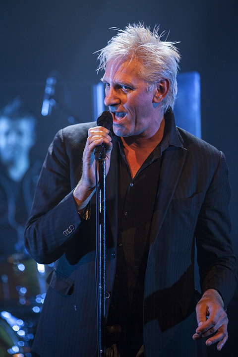 Rick de Leeuw "De parels en de zwijnen" @ De Arenbergschouwburg., picture 5, photographed by Frank Lambrechts - FrontView Magazine