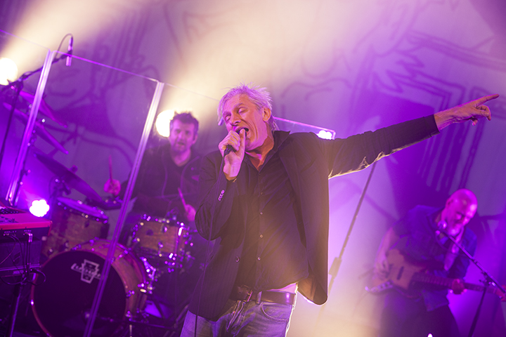 Rick de Leeuw "De parels en de zwijnen" @ De Arenbergschouwburg., picture 12, photographed by Frank Lambrechts - FrontView Magazine