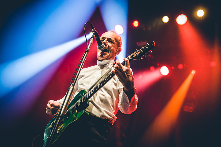Status Quo @ 013 Tilburg, picture 3, photographed by Elke Briers - FrontView Magazine