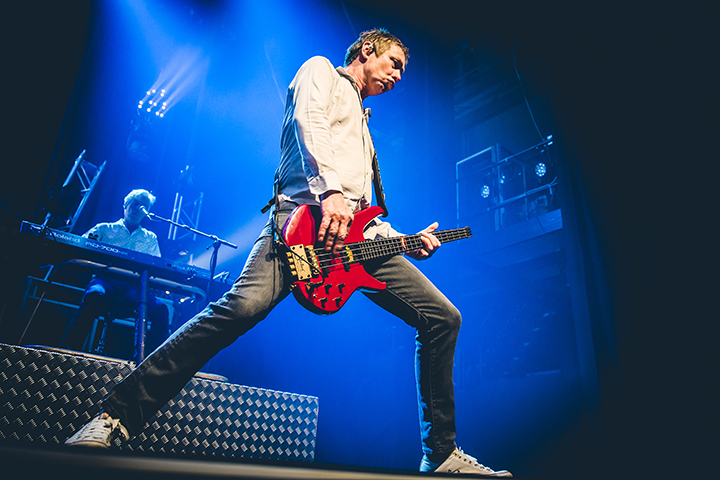 Status Quo @ 013 Tilburg, picture 10, photographed by Elke Briers - FrontView Magazine
