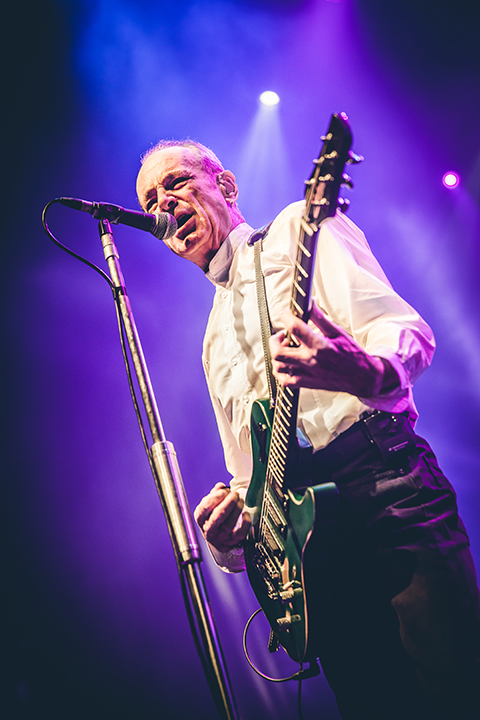 Status Quo @ 013 Tilburg, picture 15, photographed by Elke Briers - FrontView Magazine