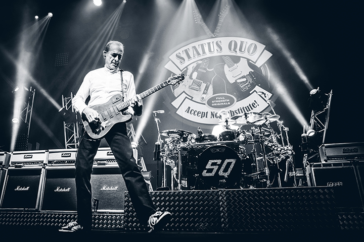 Status Quo @ 013 Tilburg, picture 16, photographed by Elke Briers - FrontView Magazine