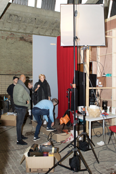 "UITSCHOT" setbezoek @ Antwerpen restaurant 'De Veehandel', foto 6, foto's door Bart Baevegems - FrontView Magazine